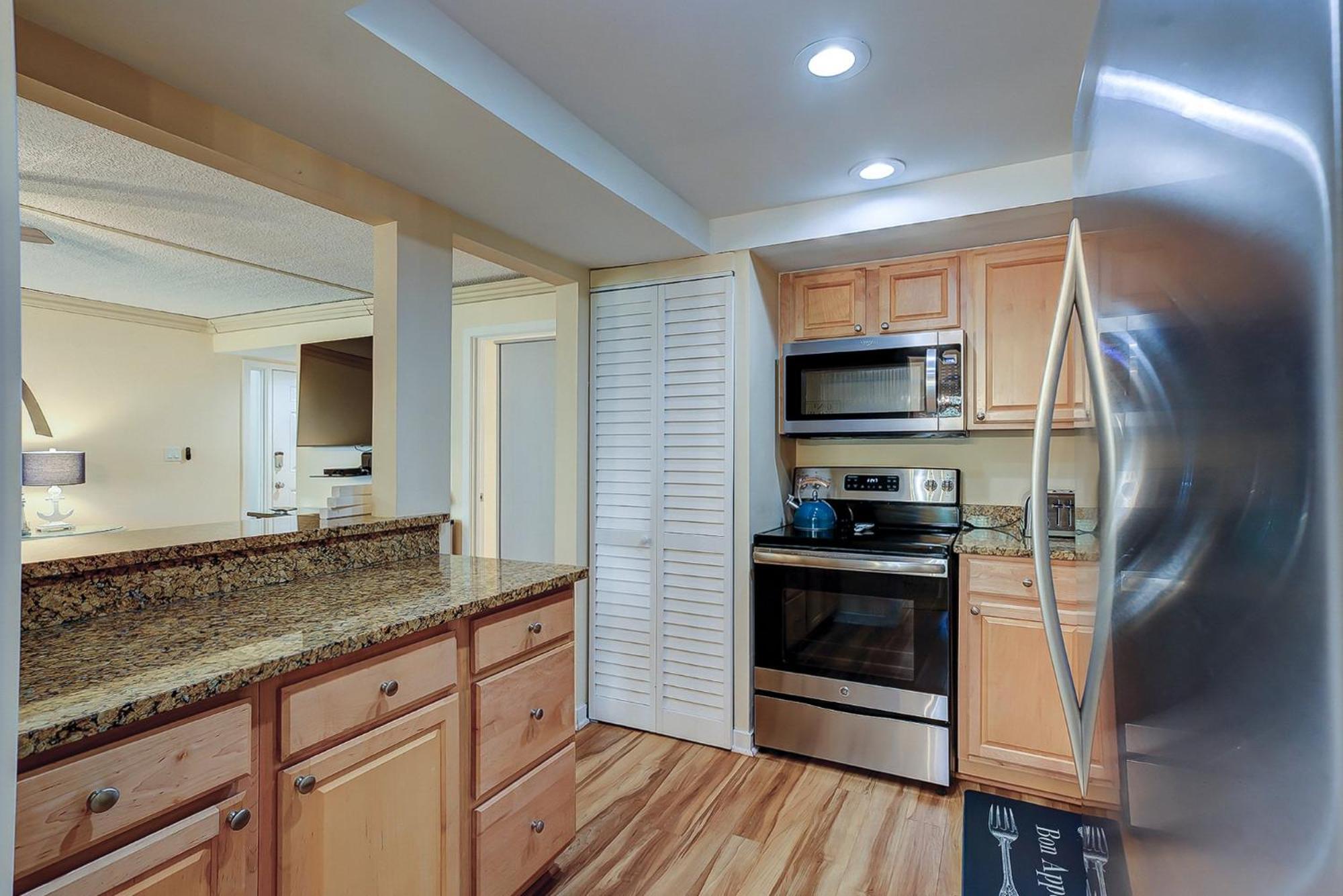 1686 Bluff Villas Renovated Sleeps 8 Walk To Salty Dog Sea Pines Hilton Head Island Eksteriør bilde